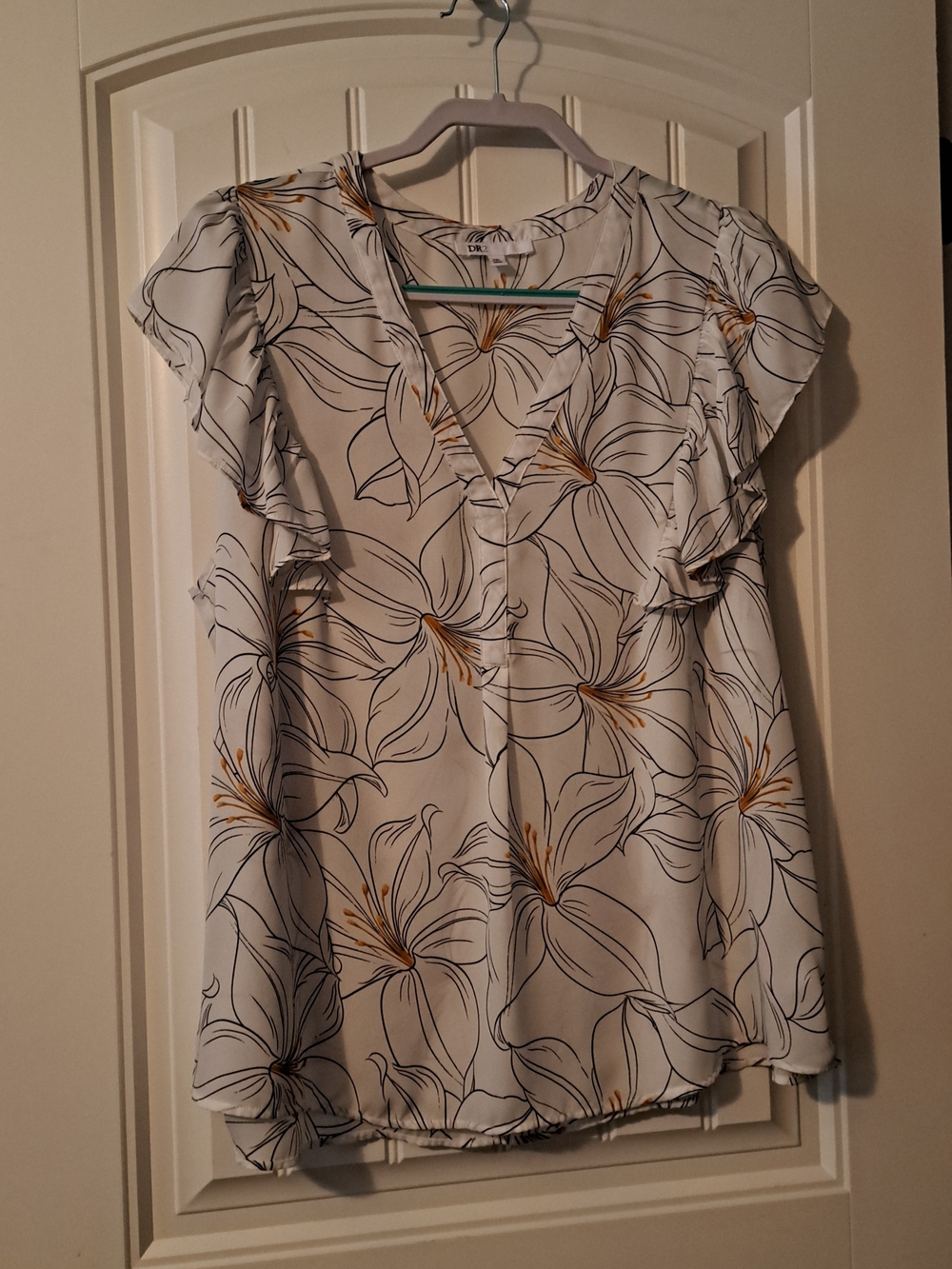 DR2 White Floral V-Neck Ruffle Sleeve Blouse with Gold Accents